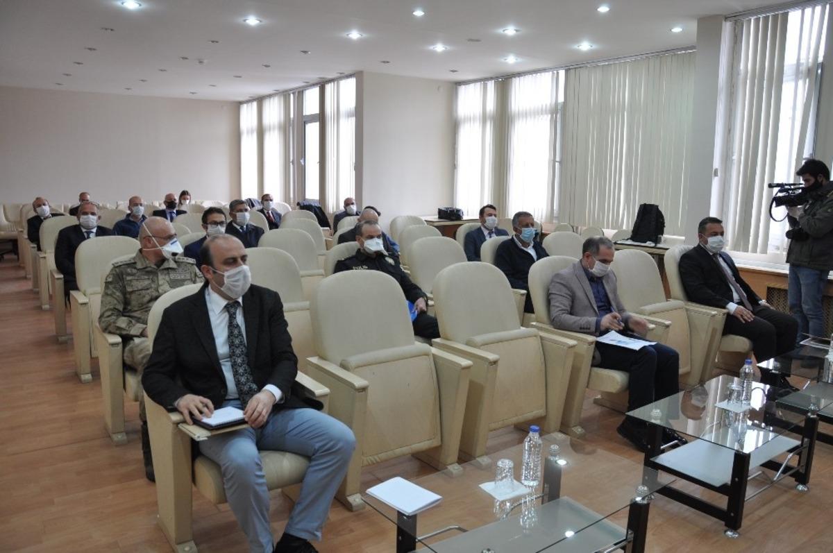 Kars&rsquo;ta &rsquo;İl Pandemi Kurulu&rsquo; Toplantısı yapıldı