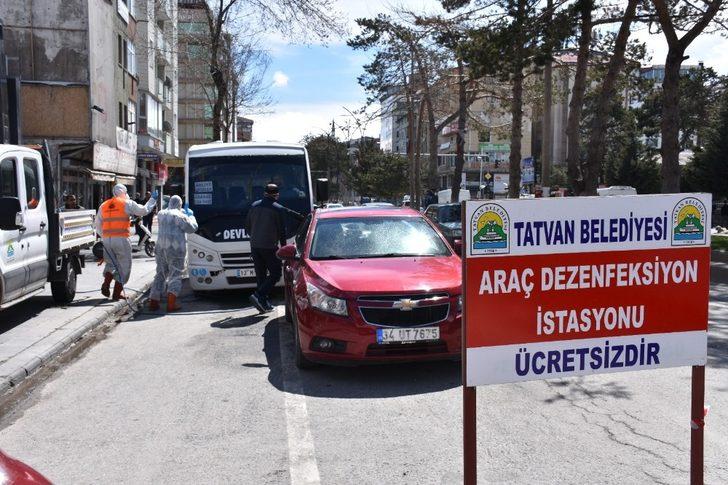 Tatvan’da araçlar her gün dezenfekte ediliyor G2