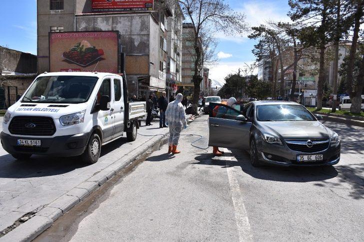 Tatvan’da araçlar her gün dezenfekte ediliyor G3