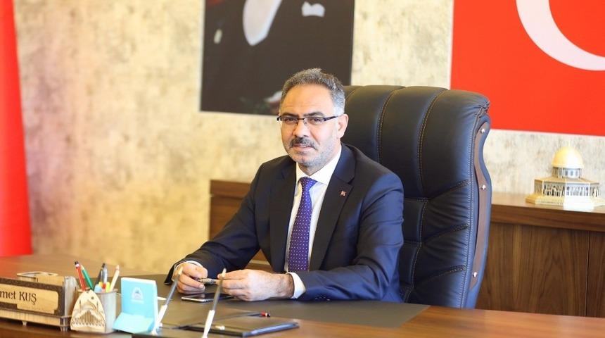 Kuş&rsquo;tan Berat Kandili mesajı