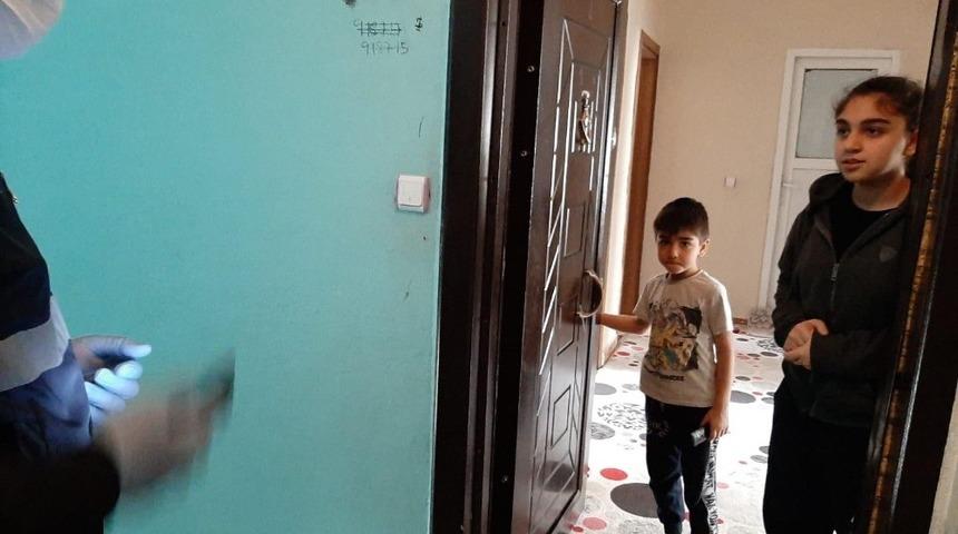 Belediye kitap talep eden &ouml;ğrencinin imdadına yetişti