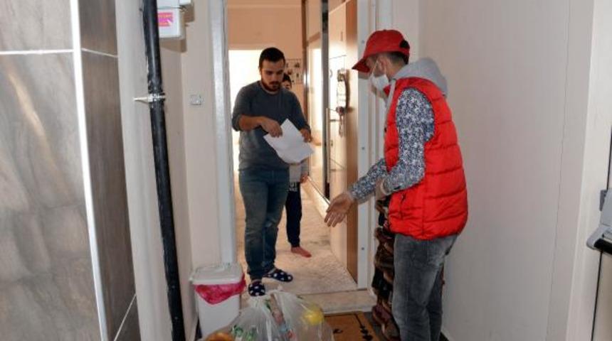 Koronavirüs nedeniyle online market siparişleri yüzde 1000 arttı