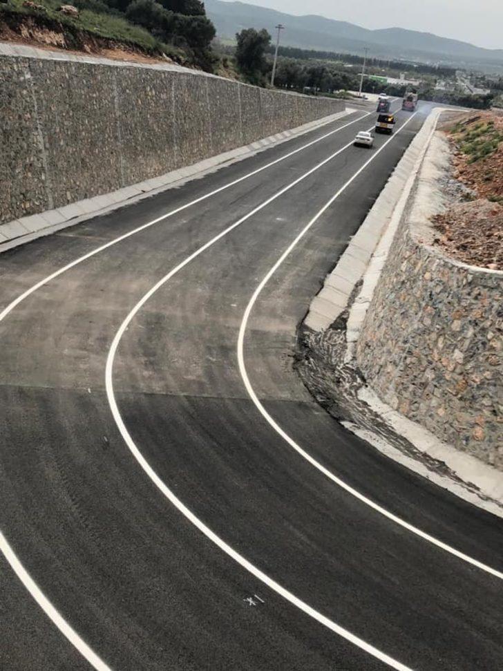 Milas’ta köprülü kavşak trafiğe açıldı G4