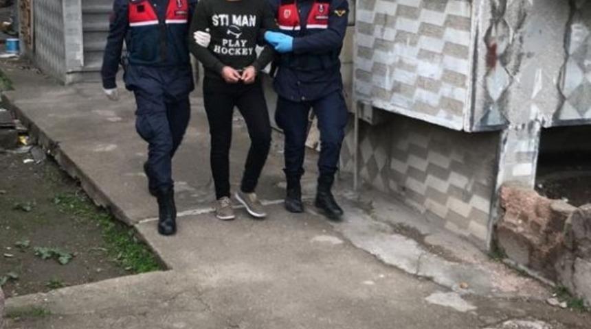 Jandarmadan ter&ouml;r operasyonu: 1 g&ouml;zaltı