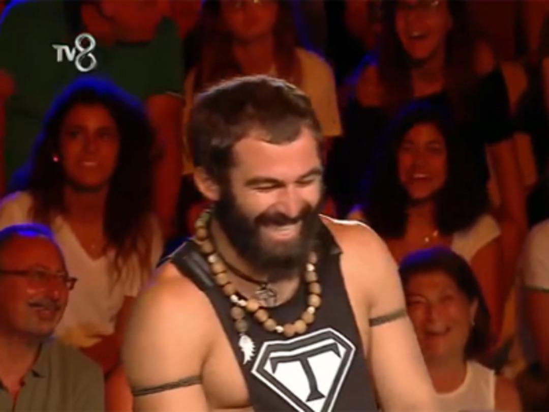 Survivor Emin'in G&uuml;ld&uuml;ren Telefon G&ouml;r&uuml;şmesi