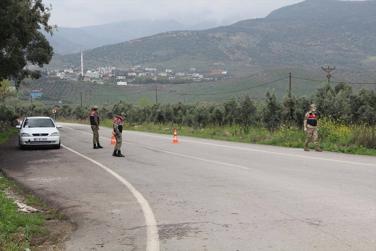 Hatay'ın Kırıkhan il&ccedil;esindeki 2 mahalle karantinaya alındı