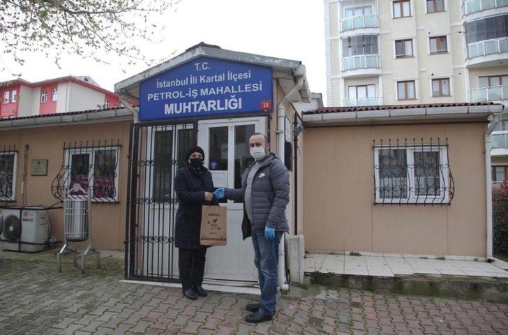 Kartal Belediyesi’nden doktor ve muhtarlara malzeme desteği G2