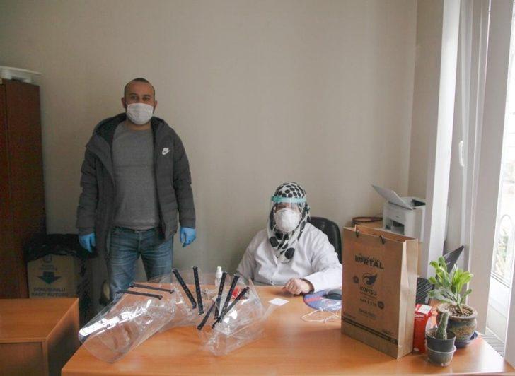 Kartal Belediyesi’nden doktor ve muhtarlara malzeme desteği G5