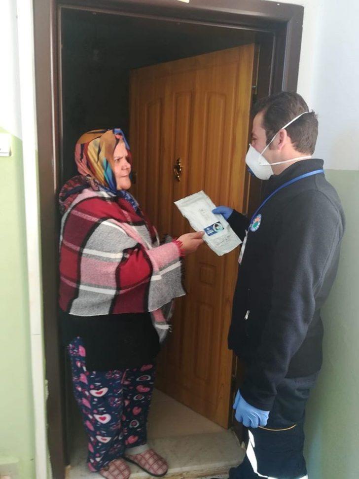 Kepez sakinlerine steril maske G5