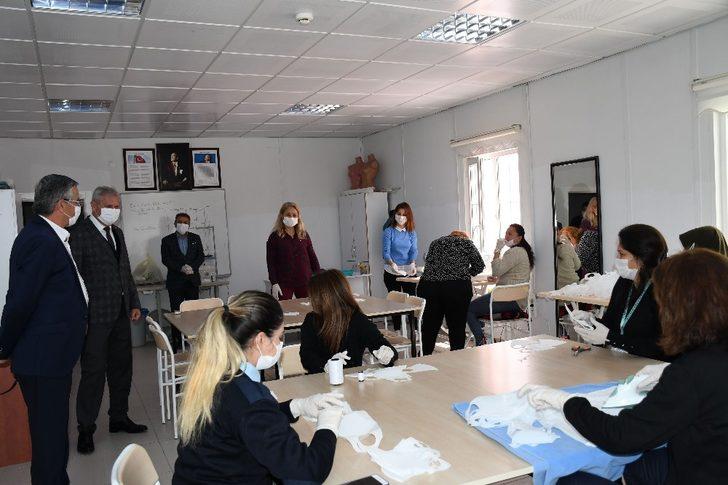 Kemer’de maske üretimi başladı G4