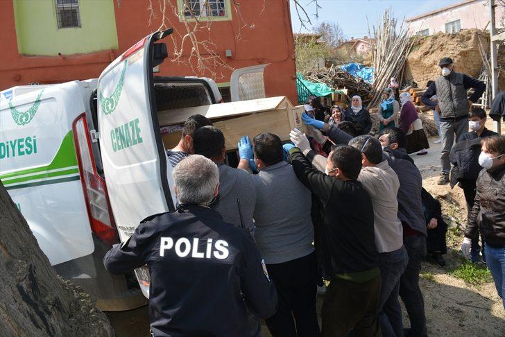 Kayseri'de yaşlı çift evlerinde ölü bulundu G5