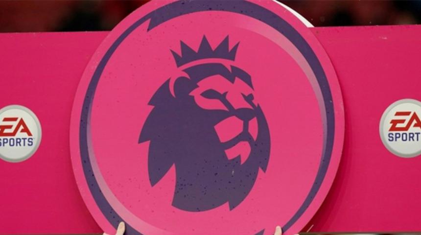 İngiltere'de Premier Ligi bir kez daha ertelendi!