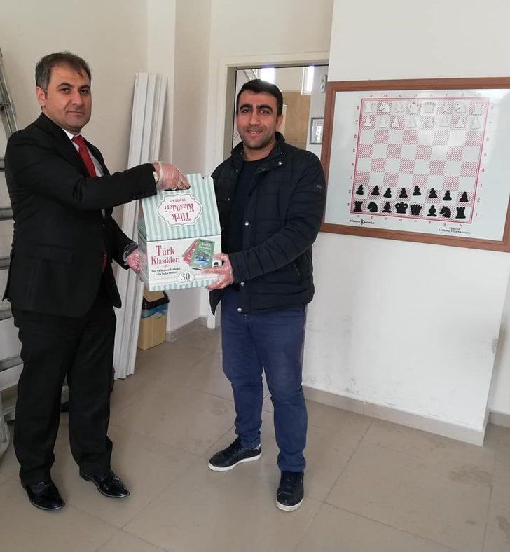 Gercüş’te ’evde kal kitap oku’ kampanyası G3