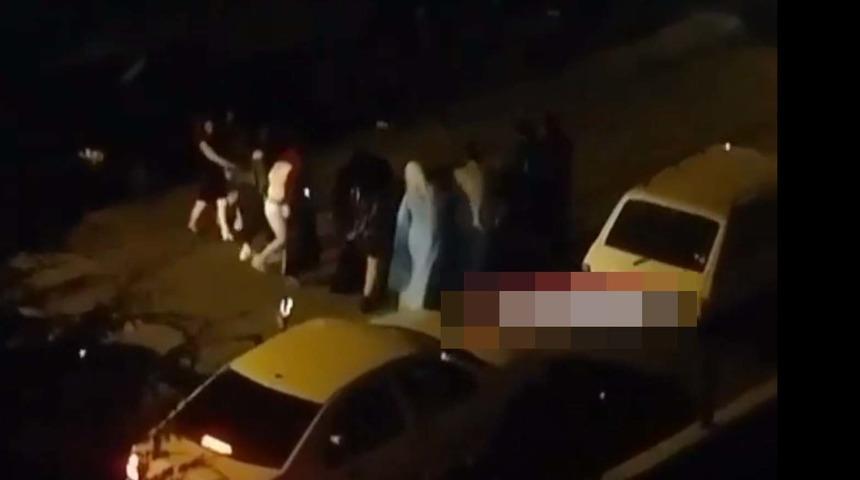 Yol ortasında halay şov! 8 kişiye 'sosyal mesafe' cezası