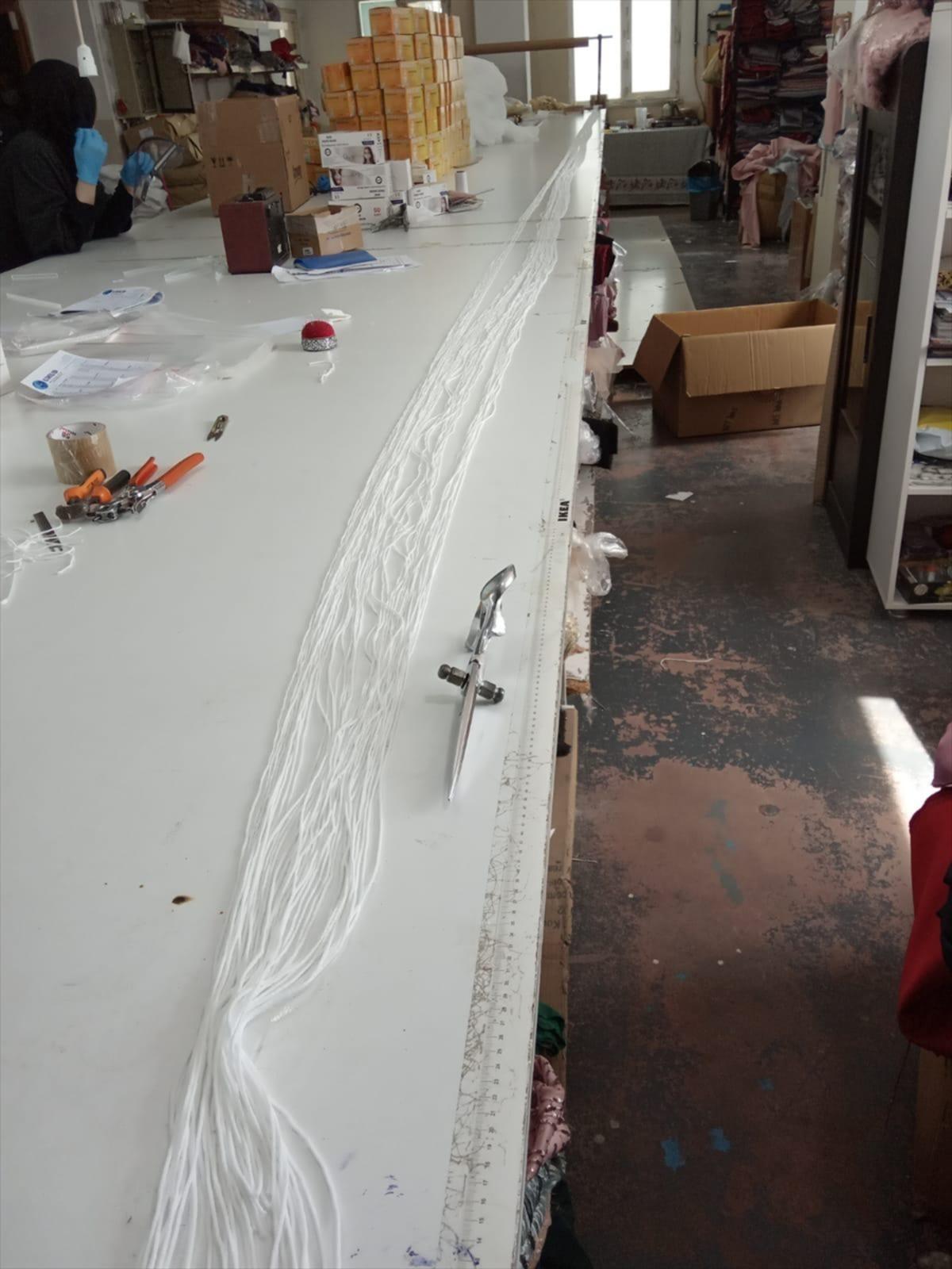 Kocaeli'de ka&ccedil;ak &uuml;retilen 5 bin maske ele ge&ccedil;irildi