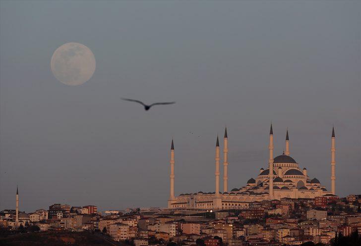 'Süper Ay' güzel görüntüler oluşturdu G2