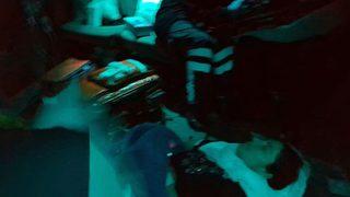 Polis helikopteri doğum yapan kanamalı hasta için gece uçtu