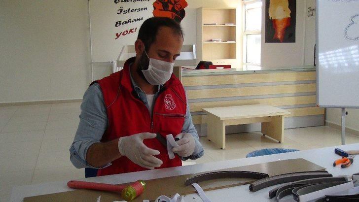Kızıltepe Gençlik Merkezinde yüz korucusu siper üretiliyor G1