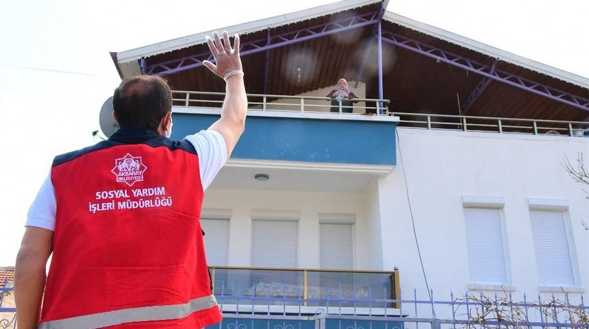 Aksaray Belediyesi evden &ccedil;ıkamayanların temel ihtiya&ccedil;larını karşılıyor