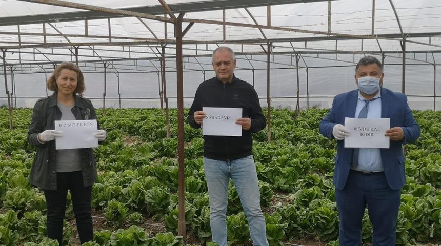 Biz sizler i&ccedil;in sahadayız