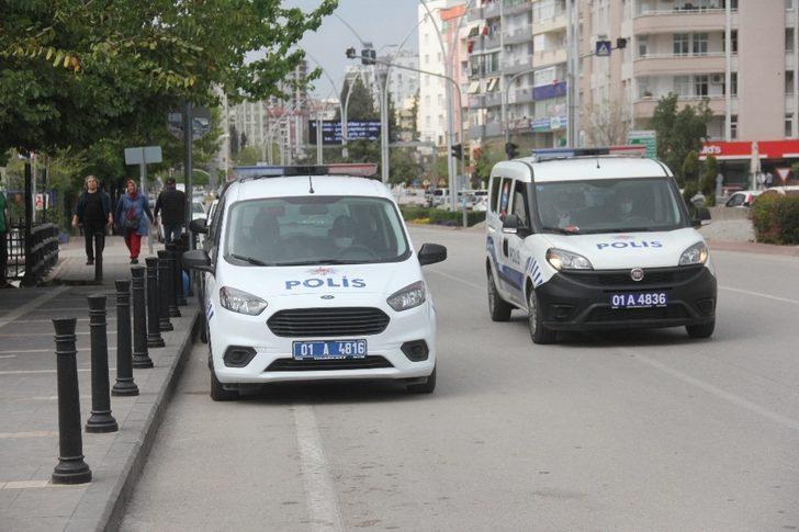 Adana'da şaşırtan maske inadı: Bu virüs bir siyonist oyunu; bu milleti boş şeylerle uğraştırmayın G2