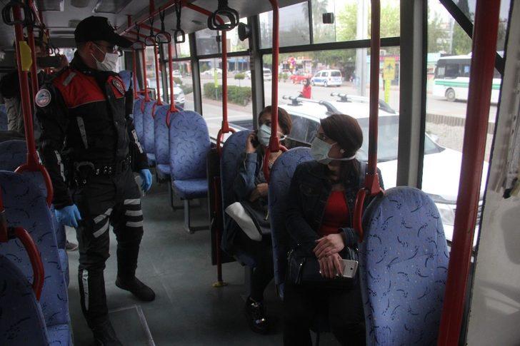 Adana'da şaşırtan maske inadı: Bu virüs bir siyonist oyunu; bu milleti boş şeylerle uğraştırmayın G5