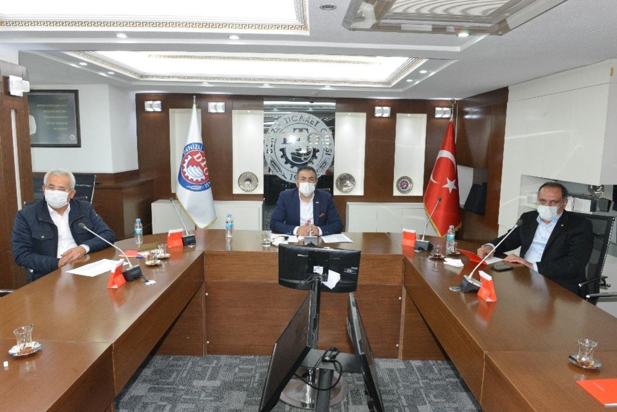 Denizli&rsquo;den tahliye olacak y&uuml;k&uuml;ml&uuml;lerin ve terhis olacak askerlerin otob&uuml;sleri hazır