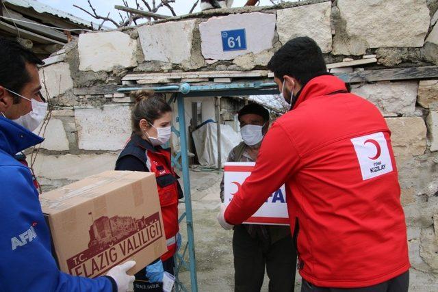 Elazığ’da Vefa Sosyal Destek Grubu 49 bin 120  aileye ulaştı