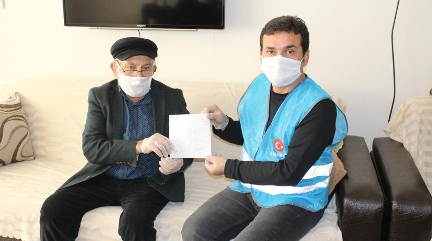 Muz &uuml;reticisi 50 bin lira bağışladı