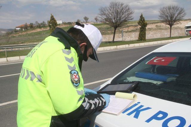 Elazığ’da, Korona virüs tedbirlerine uymayanlara  280 bin TL ceza kesildi