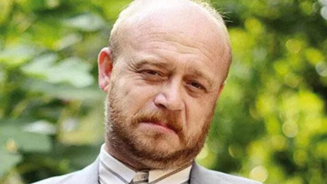 Usta oyuncu Beyti Engin kalp krizi geçirdi