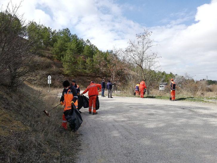 Çorum’da belediye mesire alanlarını temizliyor G2