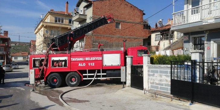 Tavşanlı’da korkutan yangın G3