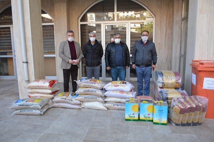 Kent konseyi 1 ton gıda da yardımda bulundu G4