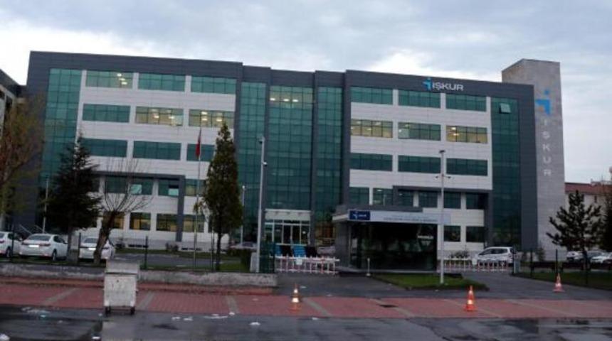 İŞKUR'da 4 personelin koronavirüs testi pozitif çıktı