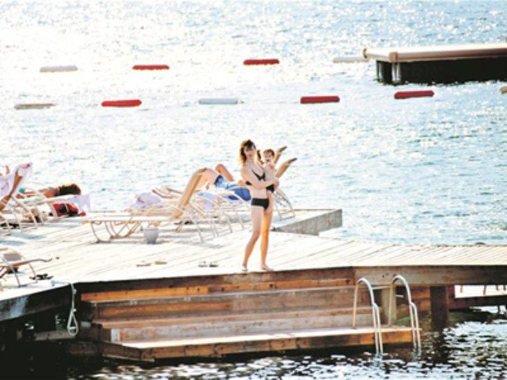 Tuba Ünsal - Mirgün Cabas çifti tatilde G2