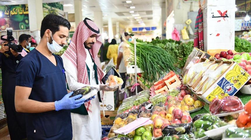 150 Suudi kraliyet ailesi mensubuna koronavirüs bulaştı iddiası