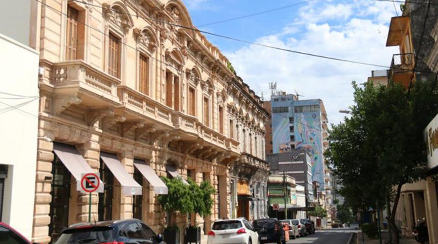 Ronaldinho'ya 4 yıldızlı ev hapsi