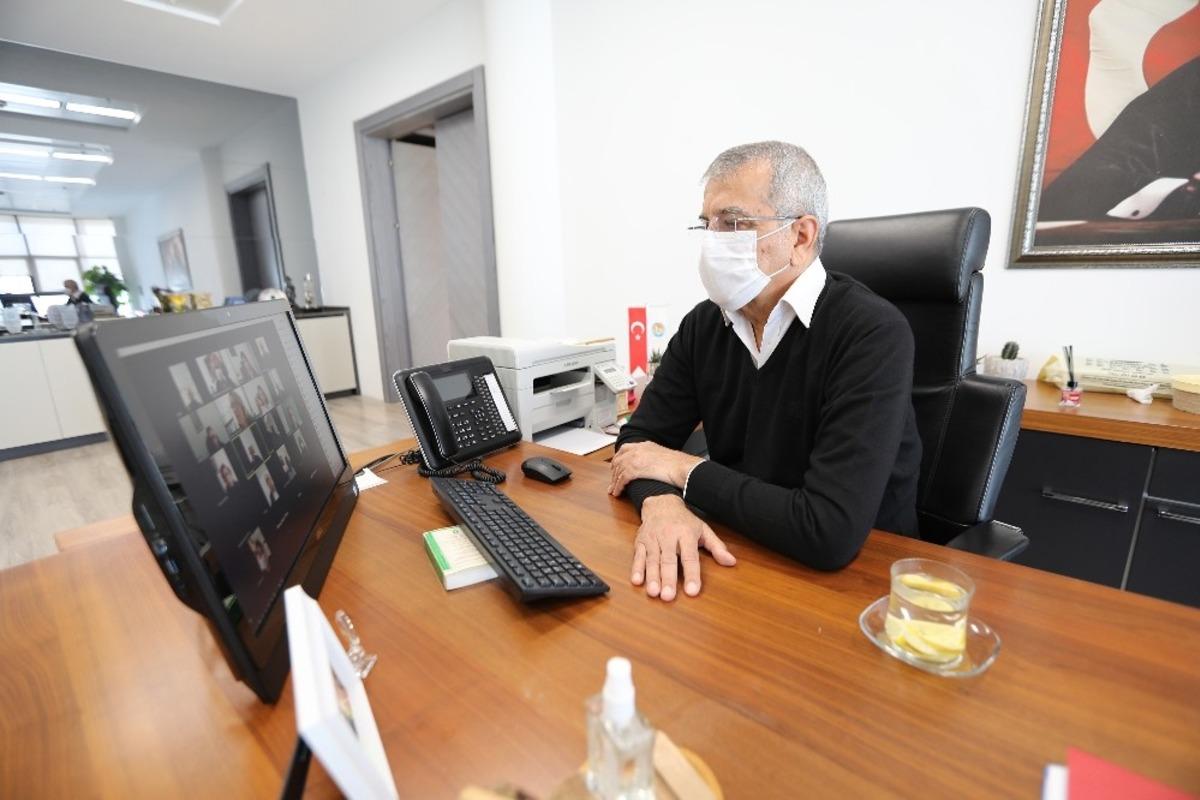 Başkan Tarhan, m&uuml;d&uuml;rlerle video konferansla toplantı yaptı