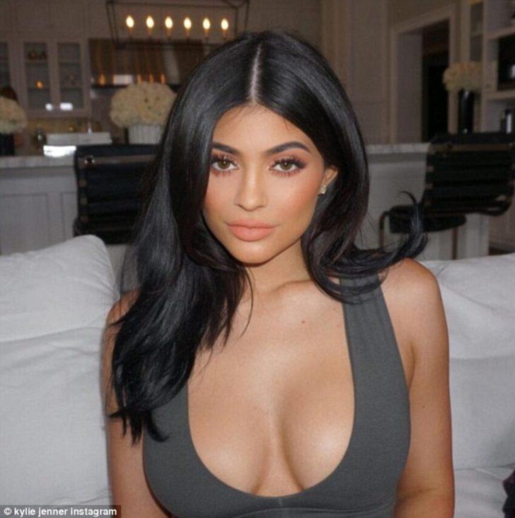 Kylie Jenner'dan yeni ev pozları! Malikanesi olay oldu G1