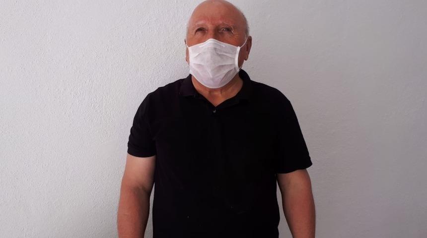 Eskişehirli halk şairi &lsquo;Evde kal T&uuml;rkiyem&rsquo; kampanyasına yazdığı şiirle destek verdi