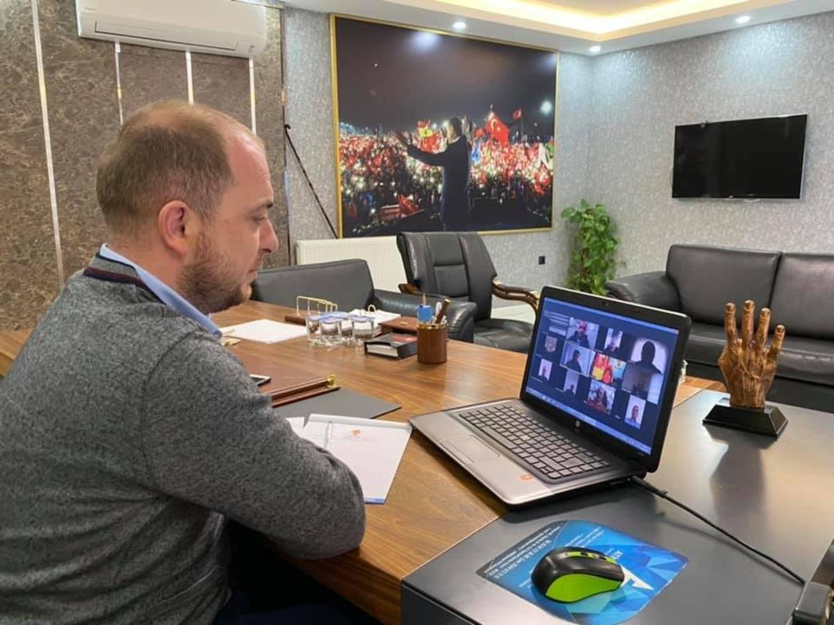 Başkan Karabıyık, İl Genel Meclis &uuml;yeleriyle telekonferans sistemiyle g&ouml;r&uuml;şt&uuml;