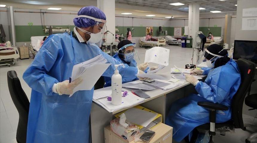 Son dakika: Koronavirüsten bir günde İspanya'da 683, İran'da 117 kişi öldü