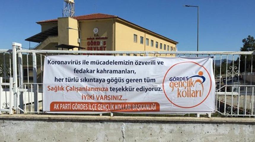 AK Parti&rsquo;li gen&ccedil;lerden sağlık &ccedil;alışanlarına destek