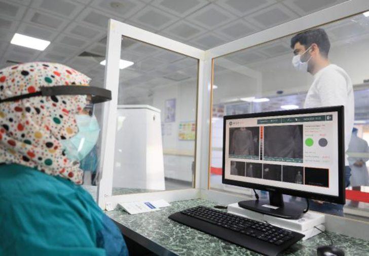 Pandemi hastanesi görüntülendi! Koronavirüs şüphelileri işte bu aşamalardan geçiyor!  G4