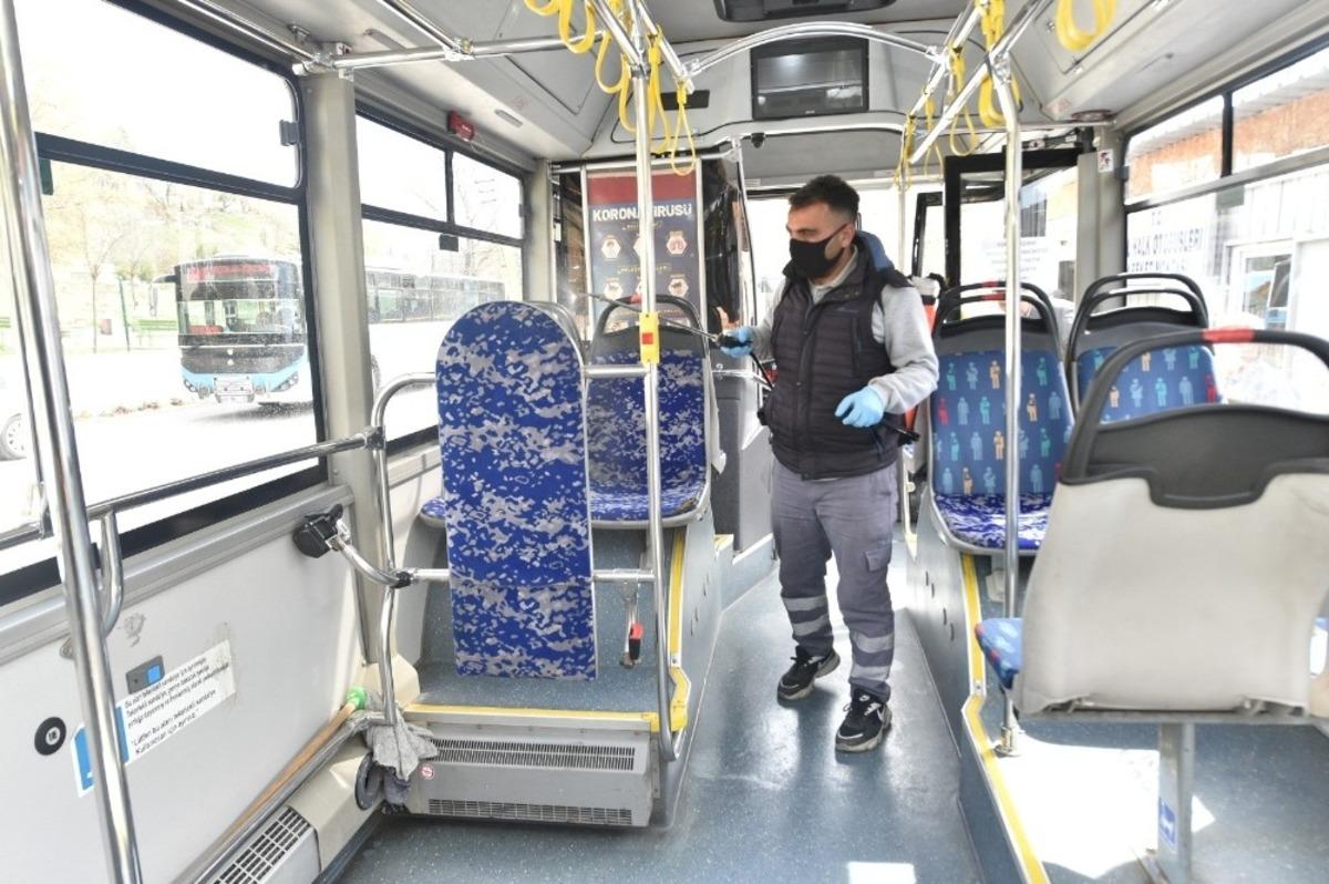 Covidsavarlar Mehmet&ccedil;iğin ve polisin sağlığı i&ccedil;in g&ouml;rev başında