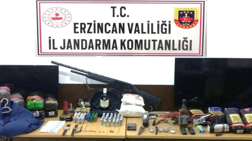 Hırsızlık olaylarına karışan 3 ş&uuml;pheli yakalandı