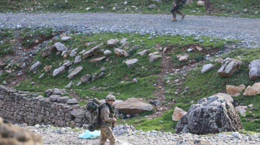 Diyarbakır'daki ter&ouml;r saldırısı sonrasında operasyon başlatıldı