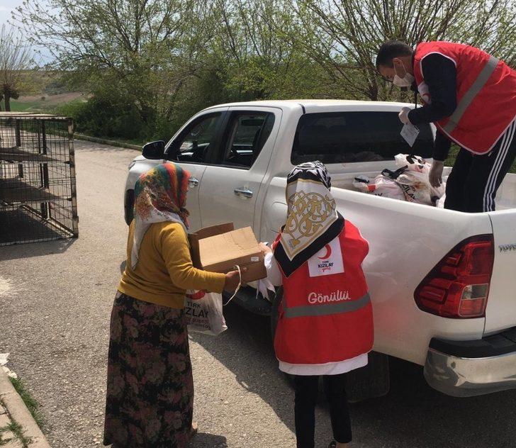 Türk Kızılay’ı yardımlarını sürdürüyor G3