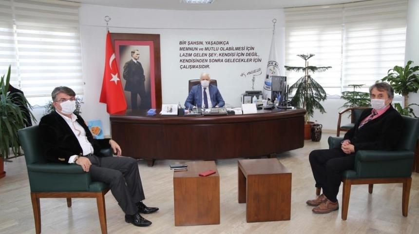 Burhaniye&rsquo;de G&uuml;reş Ağası &Ccedil;elik 150 bin lira bağışladı